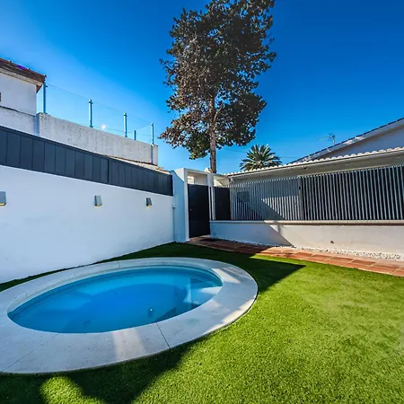 Vakantiehuis New House 80 M From The Marbella